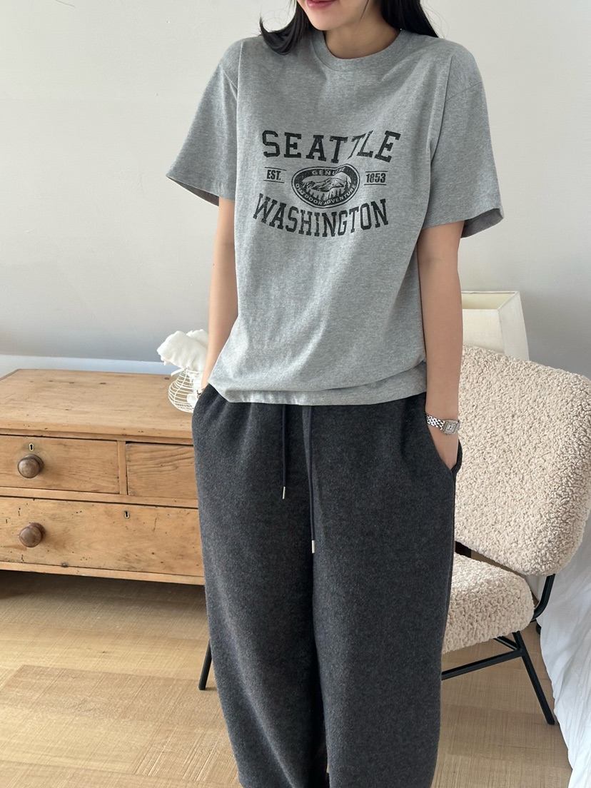 LE VASE東大門㊣代購女裝新品人氣推薦真品職業熱賣休閑T恤LE VASET恤圖色1