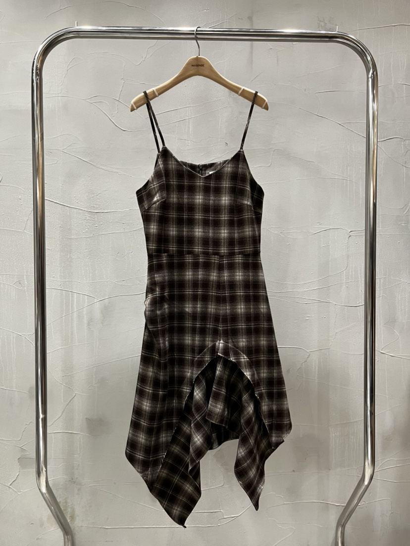 INSSENSE-A東大門㊣直郵女士新款25秋冬時尚休閑職業連衣裙INSSENSE-A連衣裙圖色1