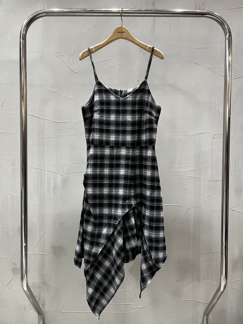 INSSENSE-A東大門㊣直郵女士新款25秋冬時尚休閑職業連衣裙INSSENSE-A連衣裙圖色2