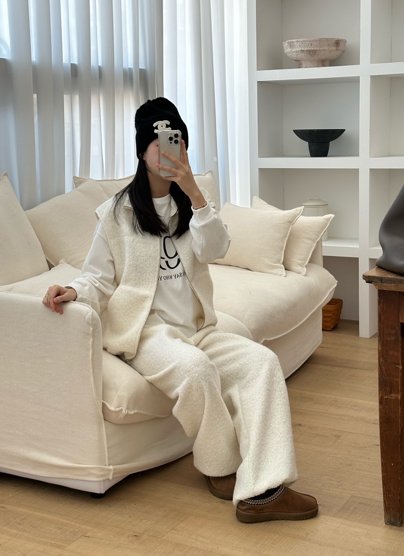 LE VASE東大門㊣代購女士新款休閑職業真品推薦25秋冬長袖T恤LE VASE長袖T恤