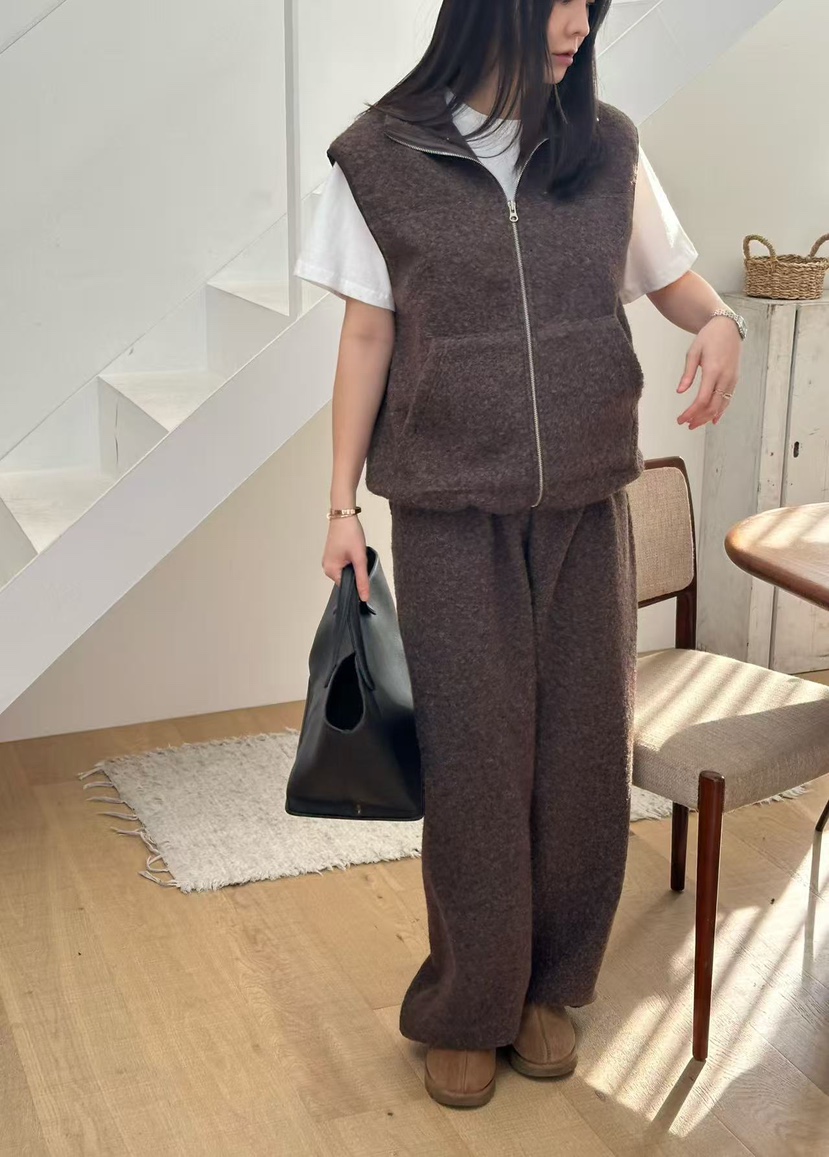 LE VASE東大門㊣實拍女士新款25秋冬職業推薦真品人氣馬甲LE VASE馬甲