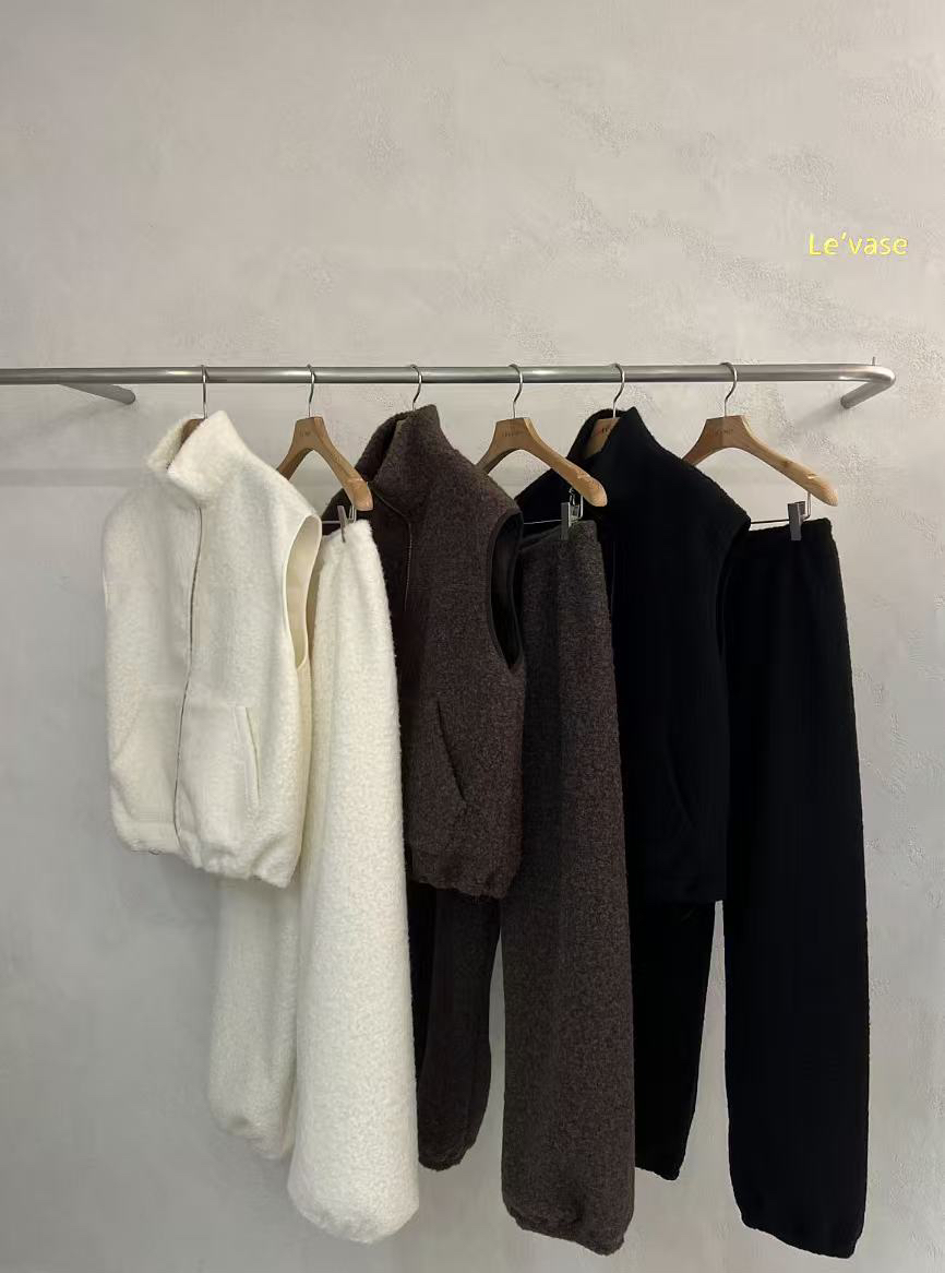 LE VASE東大門㊣實拍女士新款25秋冬職業推薦真品人氣馬甲LE VASE馬甲