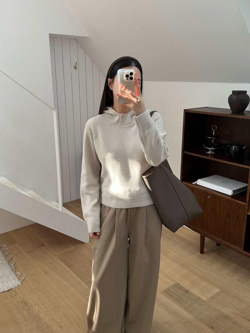 LE VASE韓國直郵㊣女裝新品時尚人氣推薦25秋冬休閑針織衫LE VASE針織衫