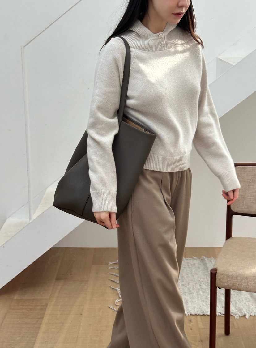 LE VASE韓國直郵㊣女裝新品時尚人氣推薦25秋冬休閑針織衫LE VASE針織衫