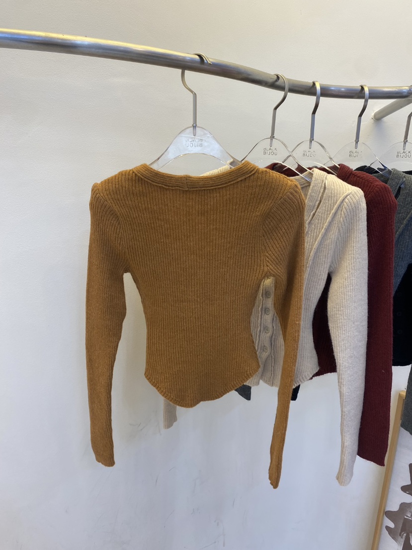 BLACK BIJOU東大門㊣代購女裝新品25秋冬時尚休閑針織衫鏤空BLACK BIJOU針織衫
