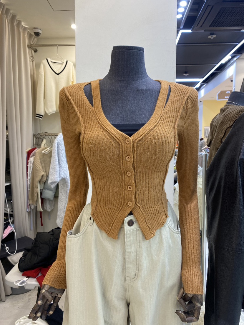 BLACK BIJOU東大門㊣代購女裝新品25秋冬時尚休閑針織衫鏤空BLACK BIJOU針織衫圖色4