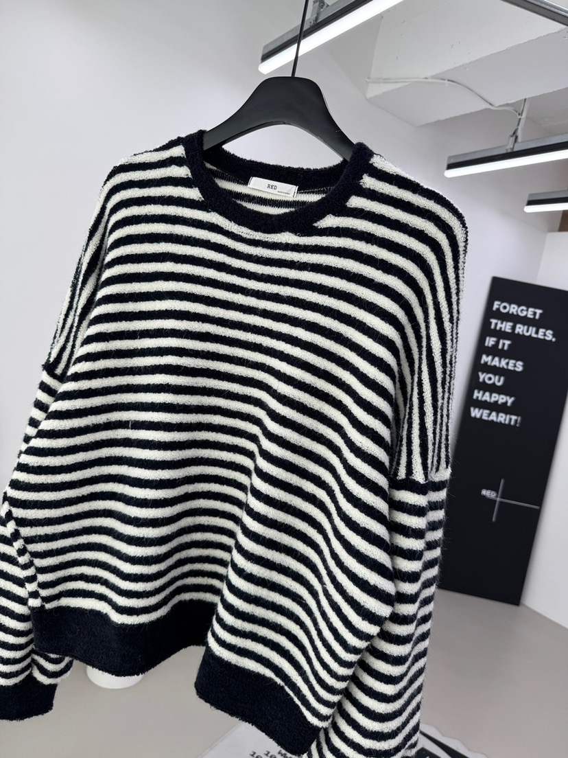 RED-A韓國直郵㊣女士新品職業休閑25秋冬推薦時尚熱賣衛衣RED-A衛衣圖色2