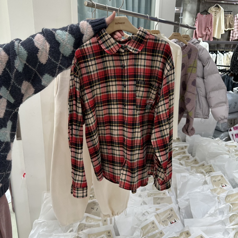 OURMOMENT韓國直郵㊣女裝新品真品職業推薦休閑25秋冬襯衫蕾絲衫OURMOMENT襯衫/蕾絲衫圖色1