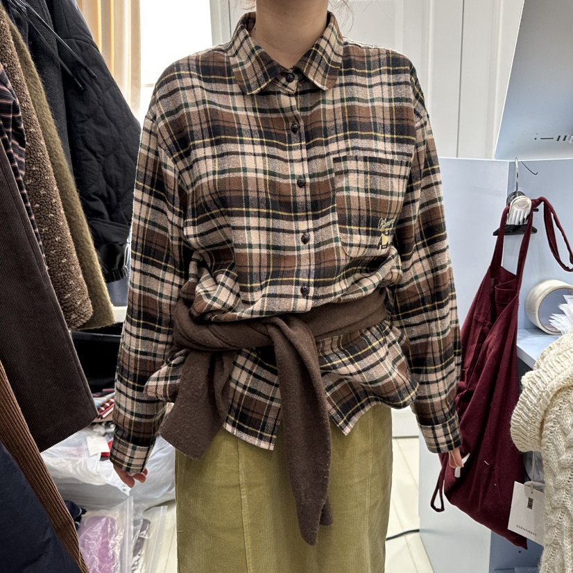 OURMOMENT韓國直郵㊣女裝新品真品職業推薦休閑25秋冬襯衫蕾絲衫OURMOMENT襯衫/蕾絲衫圖色2