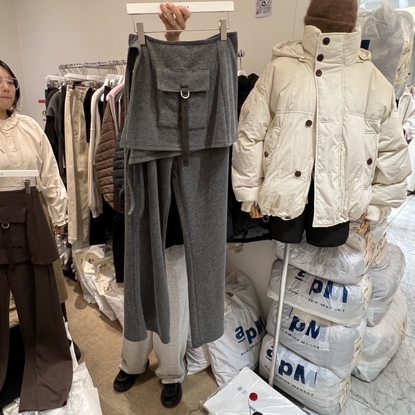 VENIR-a東大門㊣直郵女士新款熱賣25秋冬職業人氣休閑套裝VENIR-a套裝圖色1