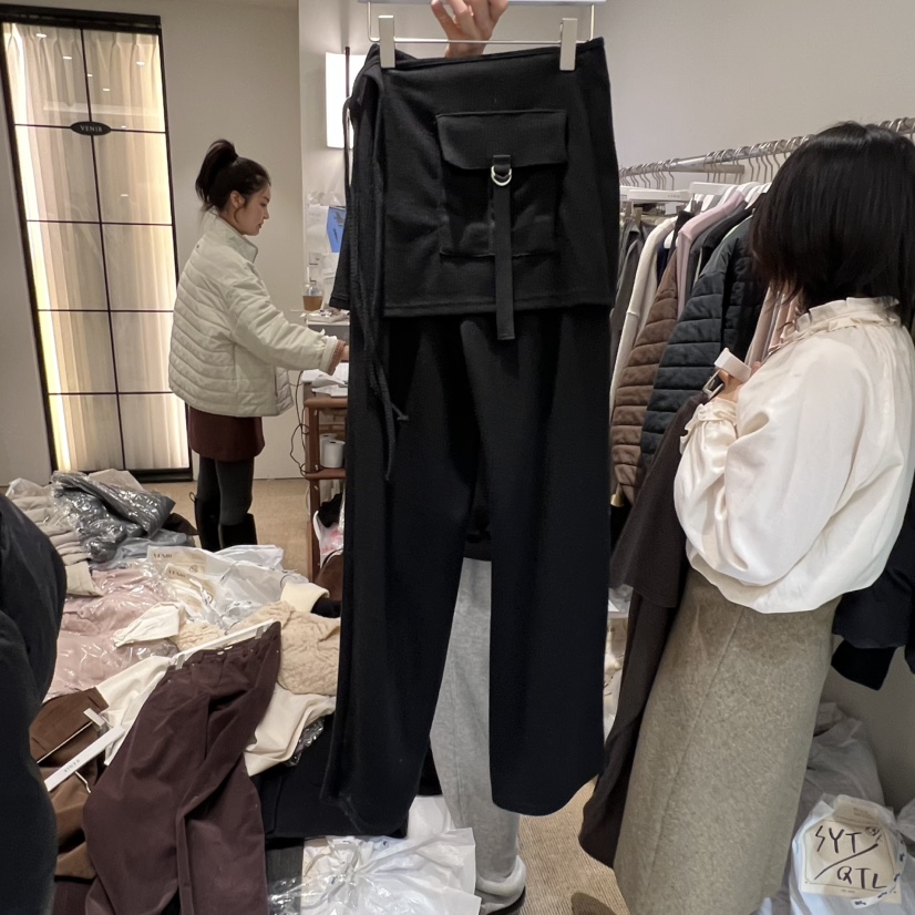 VENIR-a東大門㊣直郵女士新款熱賣25秋冬職業人氣休閑套裝VENIR-a套裝圖色3