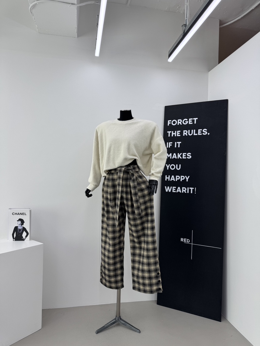 RED-A東大門㊣代購女裝新款時尚真品熱賣職業休閑褲格紋紐扣RED-A休閑褲