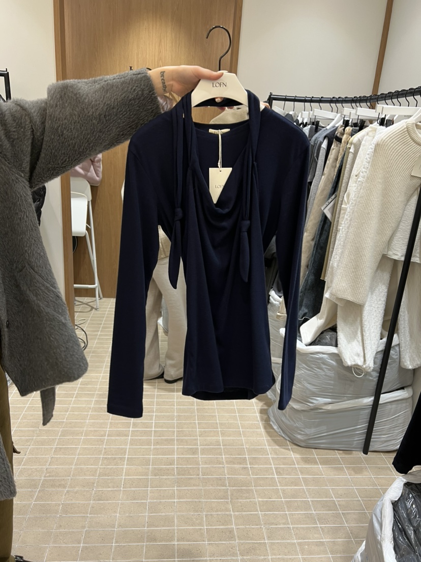 LOFN韓國直郵㊣女士新品推薦時尚25秋冬職業吊帶背心不含內搭LOFN吊帶/背心圖色1