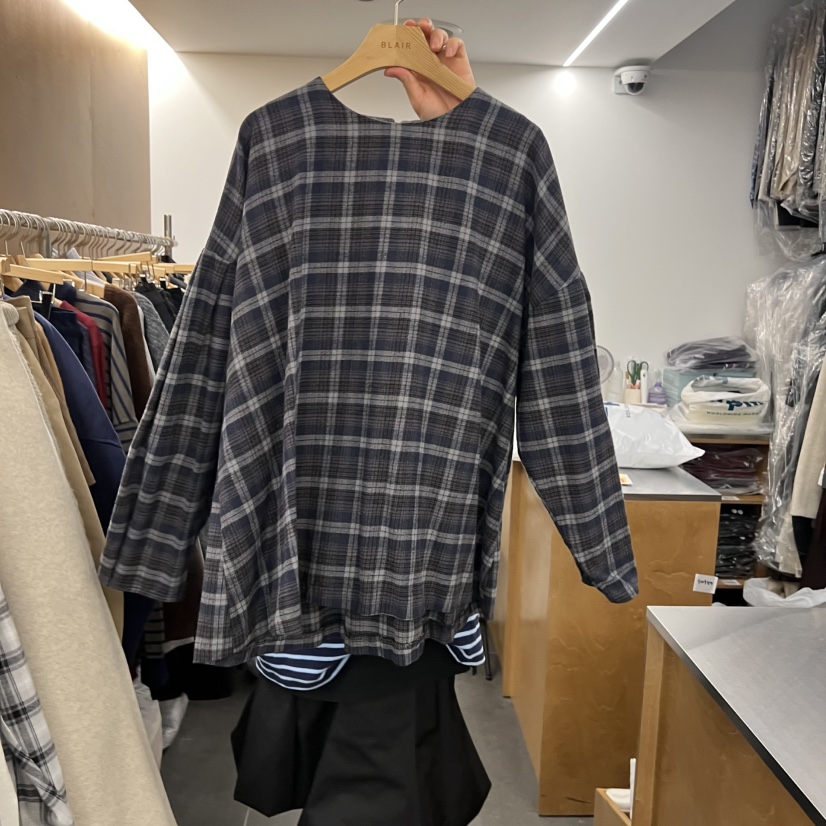 BLAIR東大門㊣代購女裝新款休閑熱賣25秋冬時尚職業襯衫蕾絲衫BLAIR seoul襯衫/蕾絲衫圖色2