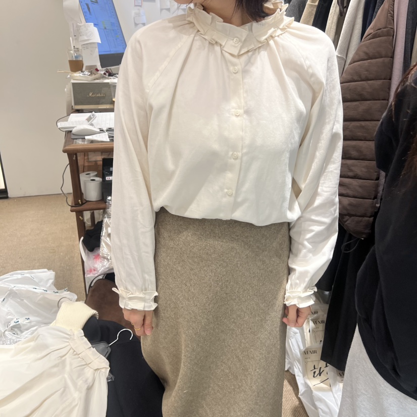 VENIR-a韓國代購㊣女裝新款真品人氣職業熱賣25秋冬襯衫蕾絲衫VENIR-a襯衫/蕾絲衫圖色3