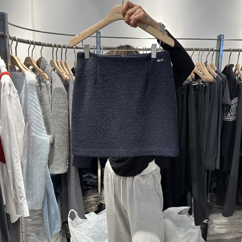 HABLE韓國直郵㊣女士新款休閑真品熱賣推薦25秋冬人氣職業短裙HABLE短裙圖色2