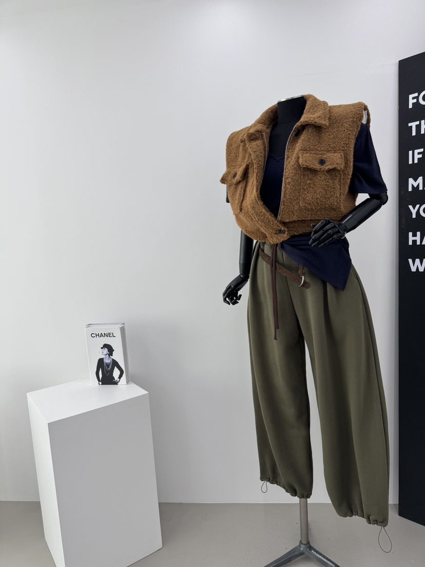 RED-A韓國代購㊣女士新款25秋冬熱賣休閑人氣時尚馬甲毛皮RED-A馬甲