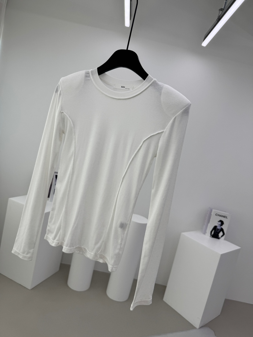 RED-A韓國直郵㊣女士新品時尚人氣熱賣職業休閑真品長袖T恤RED-A長袖T恤圖色1
