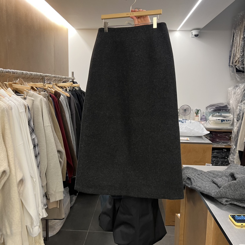 BLAIR東大門㊣直郵女裝新品25秋冬職業熱賣時尚休閑人氣長裙BLAIR seoul長裙圖色2