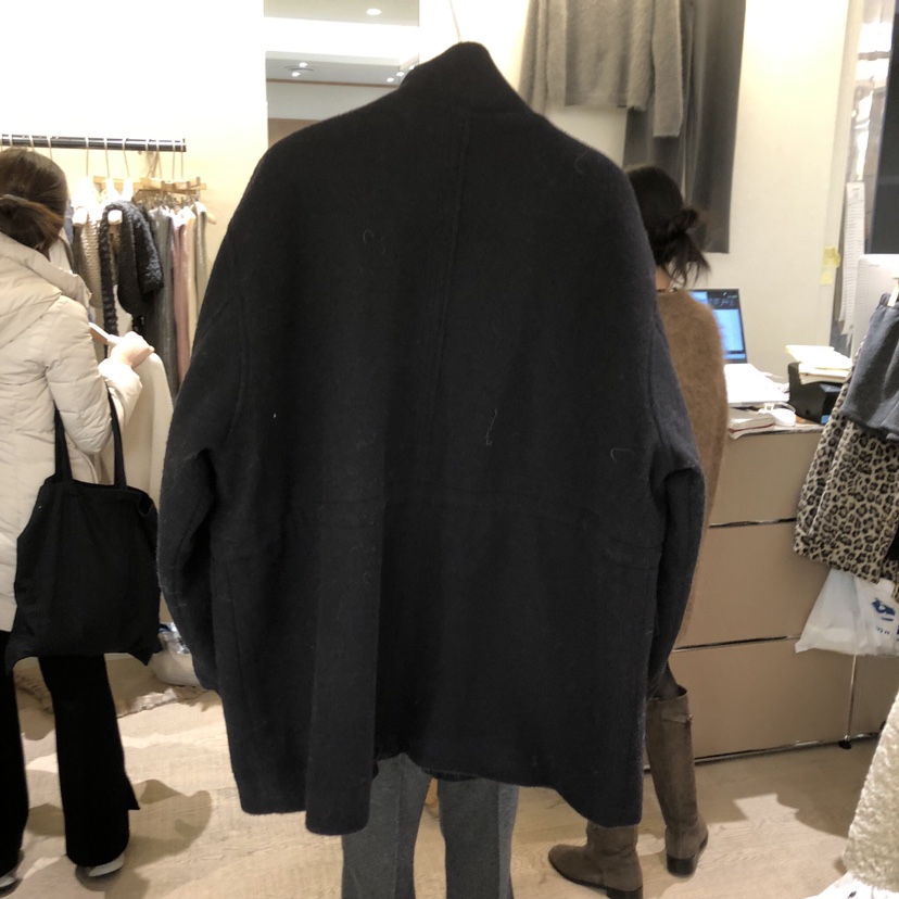 W AND J東大門㊣實拍女裝新款25秋冬人氣熱賣真品短款大衣W AND J短款大衣