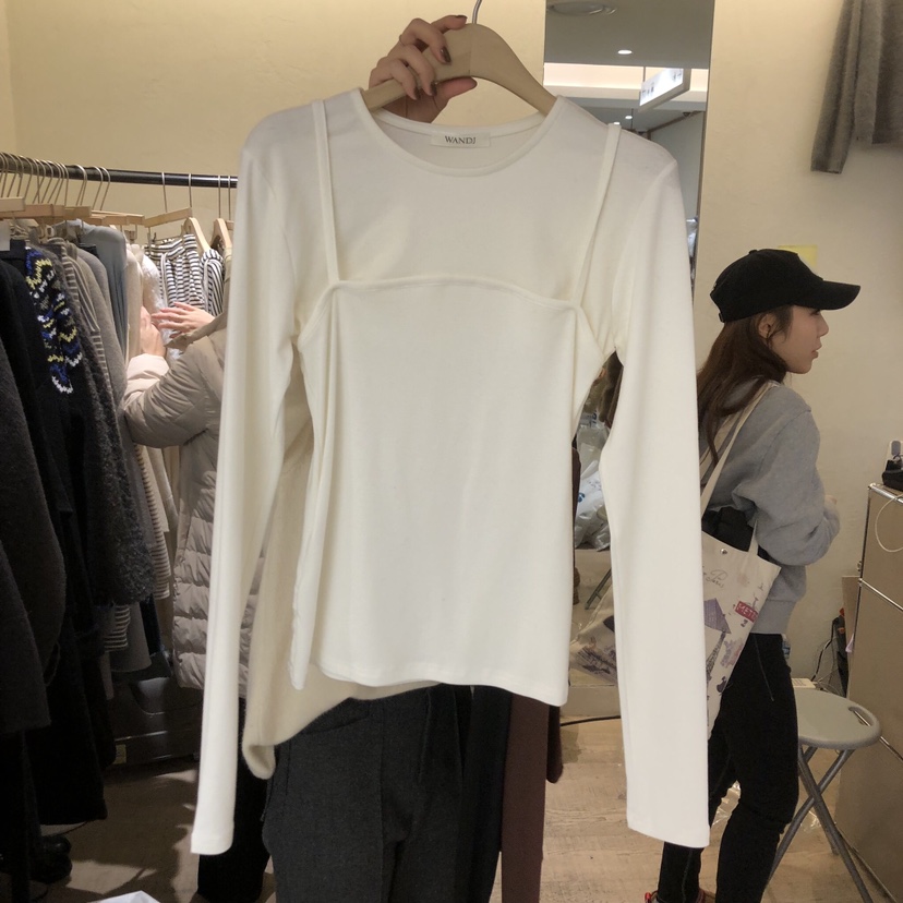 W AND J韓國代購㊣女裝新款熱賣時尚人氣推薦職業長袖T恤W AND J長袖T恤圖色1