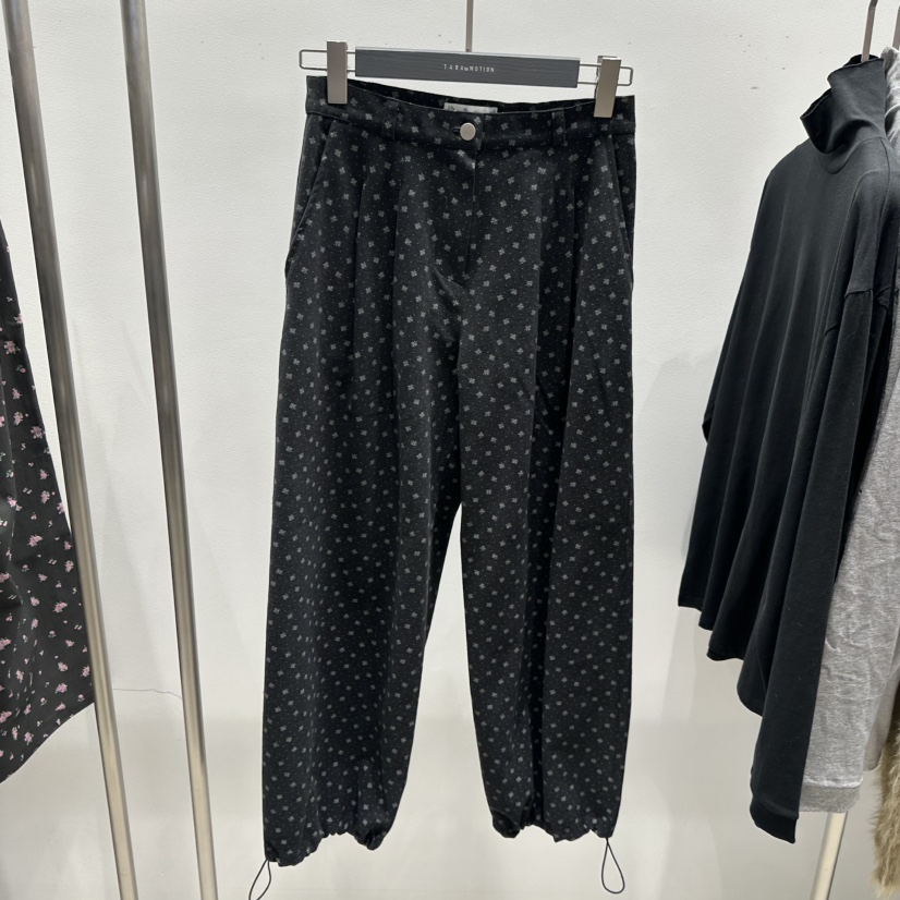 TARABY MOTION韓國代購㊣女士新款推薦真品25秋冬休閑褲花朵TARABY MOTION休閑褲圖色2