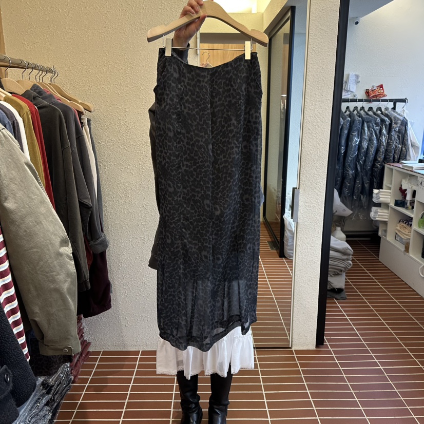 CHOI-L韓國代購㊣女士新款職業推薦25秋冬熱賣時尚長裙豹紋CHOI長裙圖色2