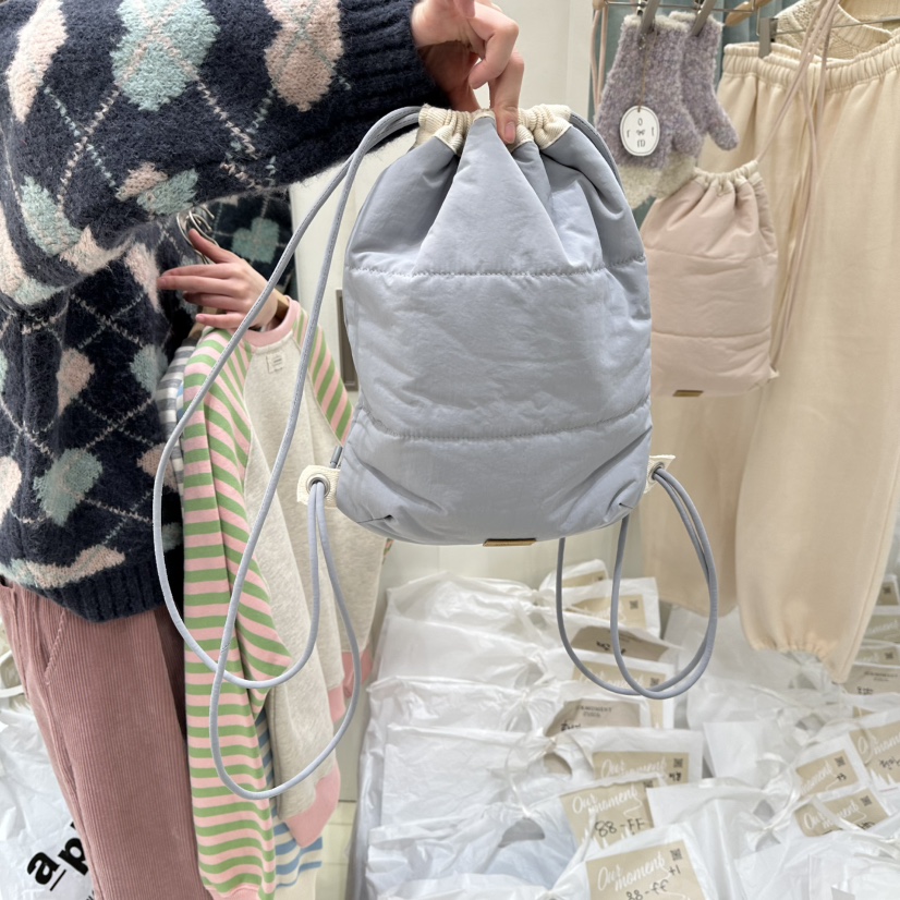 OURMOMENT東大門㊣代購女士新款人氣時尚25秋冬休閑雙肩背包OURMOMENT雙肩背包圖色2