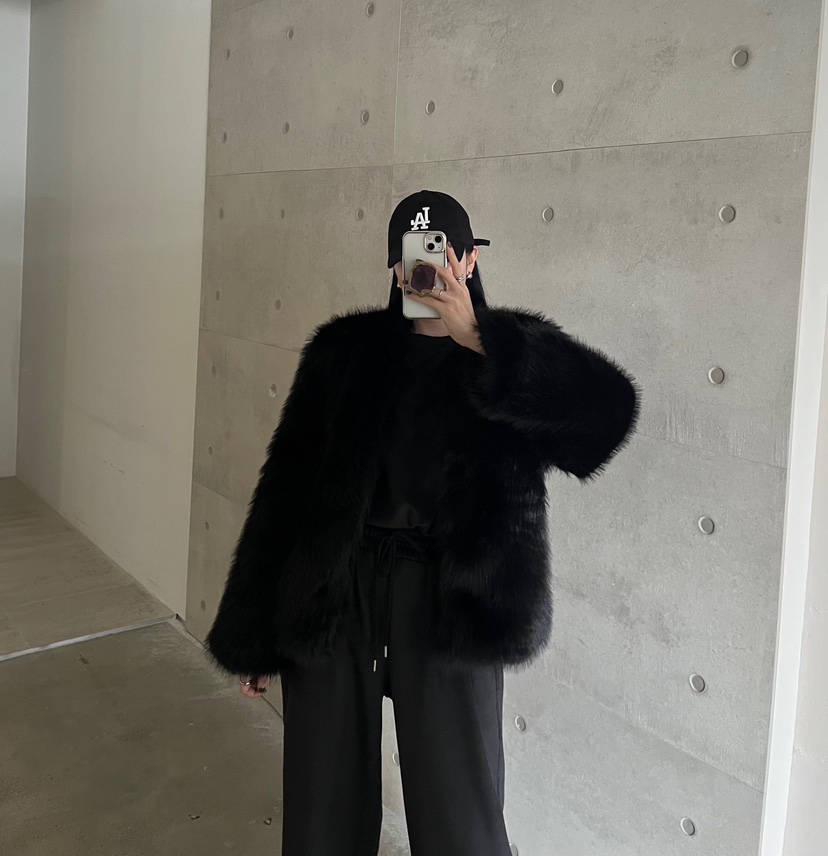 AMUSE SEOUL東大門㊣實拍女裝新款人氣時尚休閑25秋冬短款大衣AMUSE SEOUL短款大衣