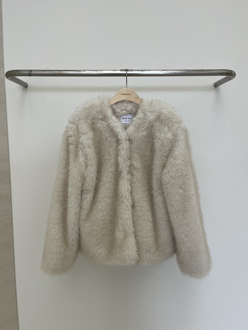 AMUSE SEOUL東大門㊣實拍女裝新款人氣時尚休閑25秋冬短款大衣AMUSE SEOUL短款大衣圖色1