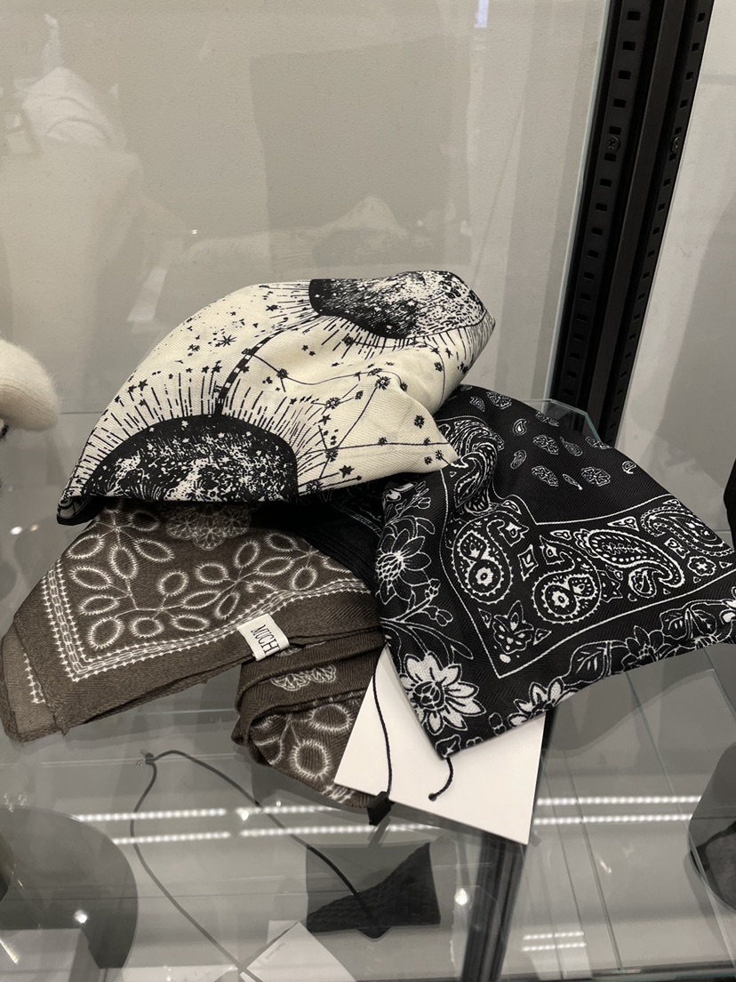 MUCH MORE韓國代購㊣女裝新品推薦人氣時尚職業圍巾披肩圍巾MUCH MORE圍巾/披肩