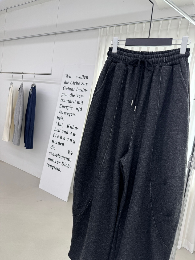 RED-A東大門㊣代購女裝新款推薦時尚熱賣休閑褲針織褲羊毛RED-A休閑褲圖色4