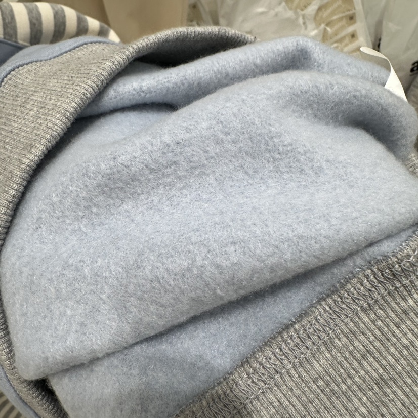 OURMOMENT韓國直郵㊣女裝新款真品人氣熱賣休閑職業衛衣加絨OURMOMENT衛衣