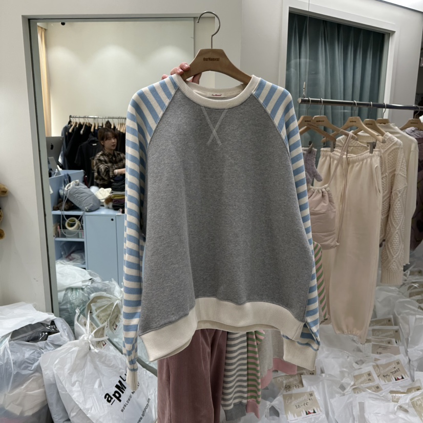 OURMOMENT韓國直郵㊣女裝新款真品人氣熱賣休閑職業衛衣加絨OURMOMENT衛衣圖色2