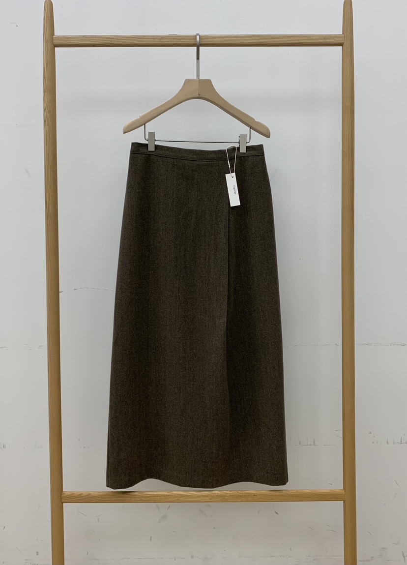 B_GARDER韓國直郵㊣女裝新品人氣推薦25秋冬長裙羊毛人字紋B.GARDER長裙圖色1