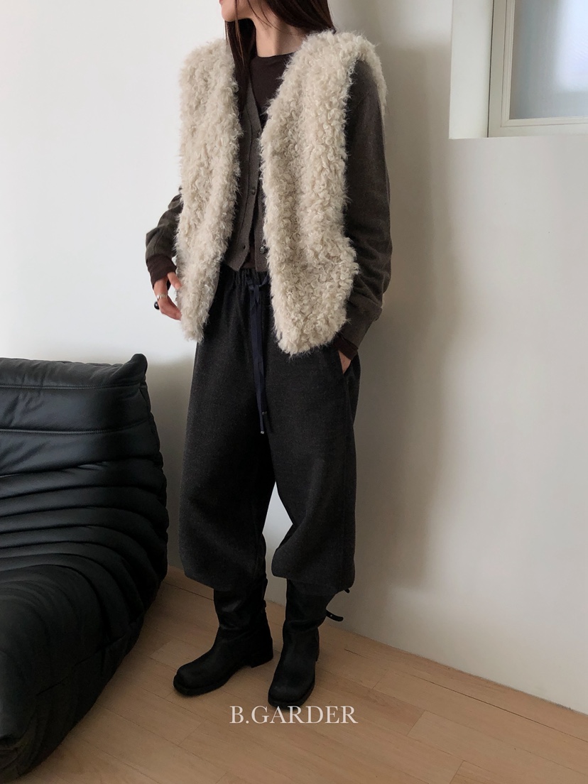 B_GARDER東大門㊣實拍女裝新品職業熱賣時尚休閑人氣25秋冬馬甲B.GARDER馬甲