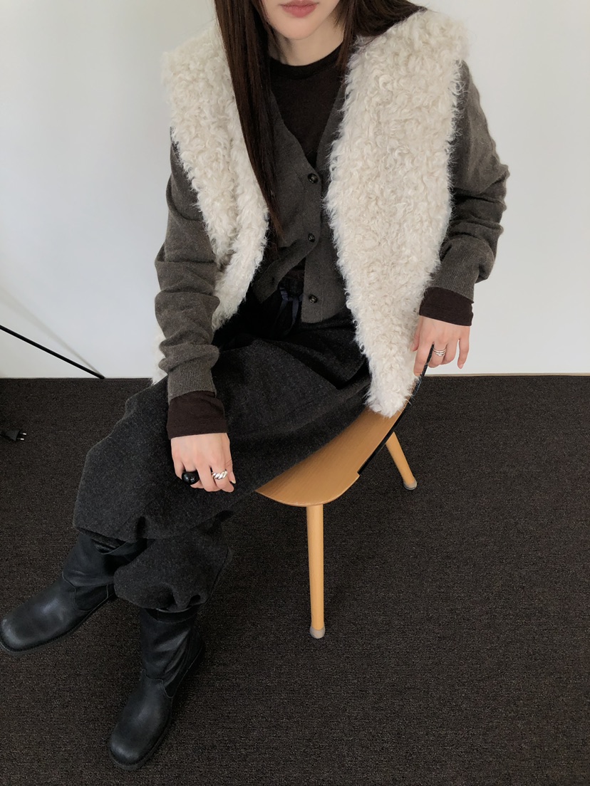 B_GARDER東大門㊣實拍女裝新品職業熱賣時尚休閑人氣25秋冬馬甲B.GARDER馬甲