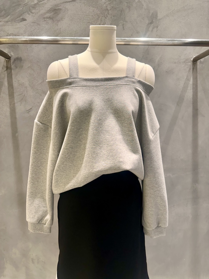 KIFF韓國直郵㊣女裝新品真品職業推薦人氣熱賣時尚休閑衛衣KIFF衛衣圖色1