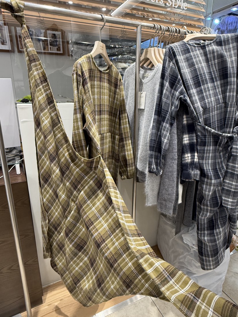 DE GO YOU東大門㊣代購女士新品人氣25秋冬時尚真品連衣裙DE GO YOU連衣裙