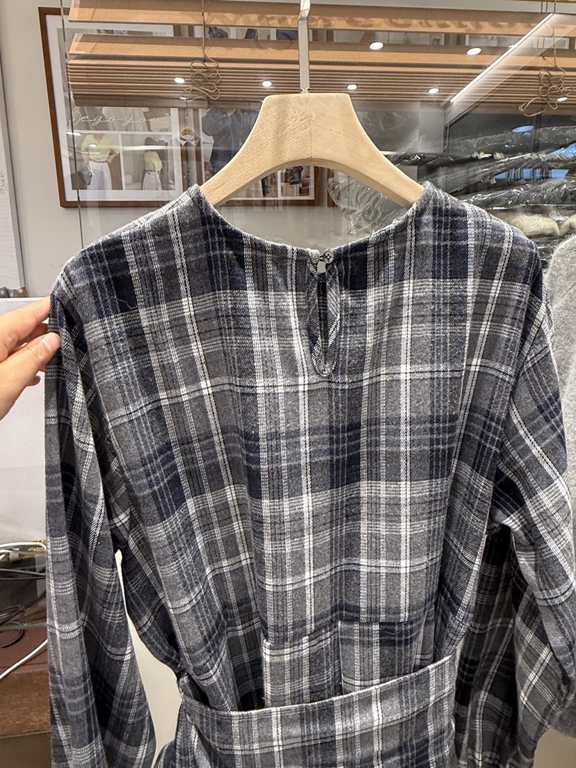 DE GO YOU東大門㊣代購女士新品人氣25秋冬時尚真品連衣裙DE GO YOU連衣裙