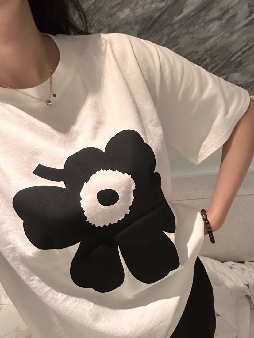 KIFF東大門㊣直郵女士新品職業25秋冬人氣時尚熱賣真品長袖T恤KIFF長袖T恤