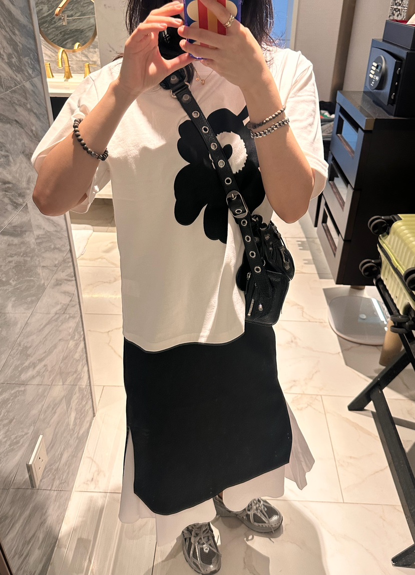 KIFF東大門㊣直郵女士新品職業25秋冬人氣時尚熱賣真品長袖T恤KIFF長袖T恤