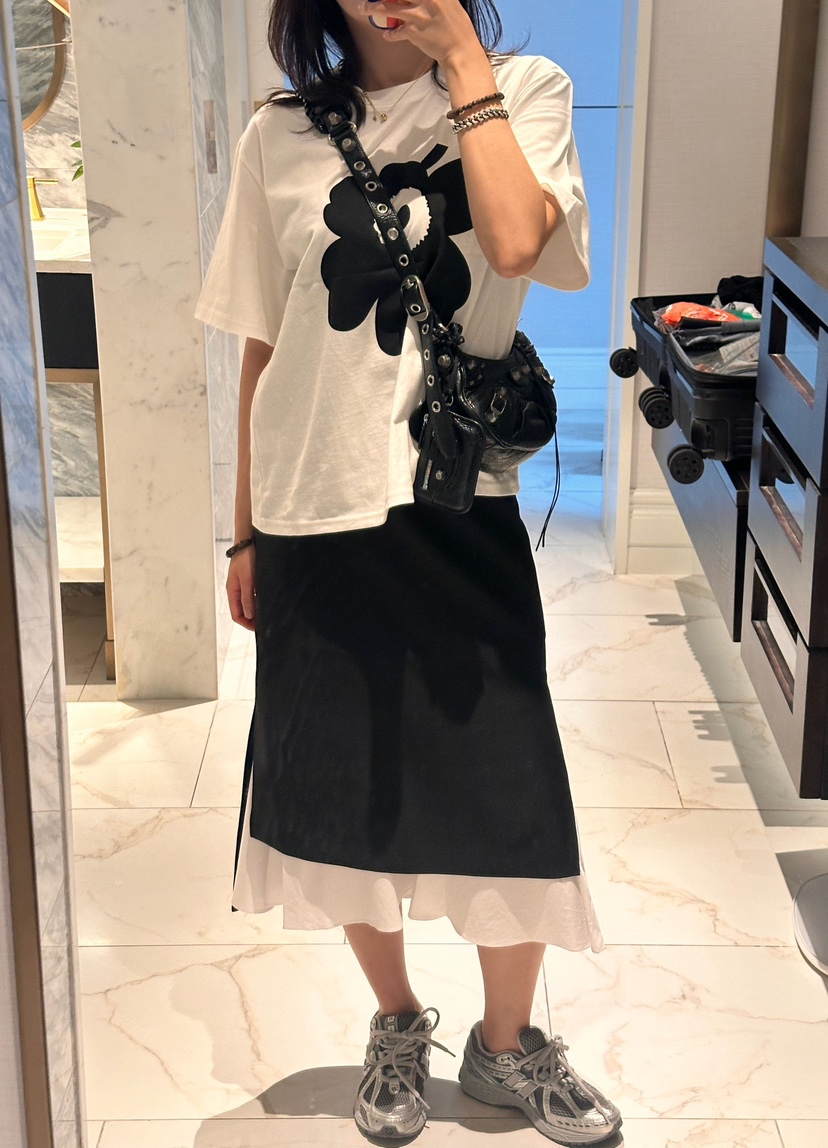 KIFF東大門㊣直郵女士新品職業25秋冬人氣時尚熱賣真品長袖T恤KIFF長袖T恤