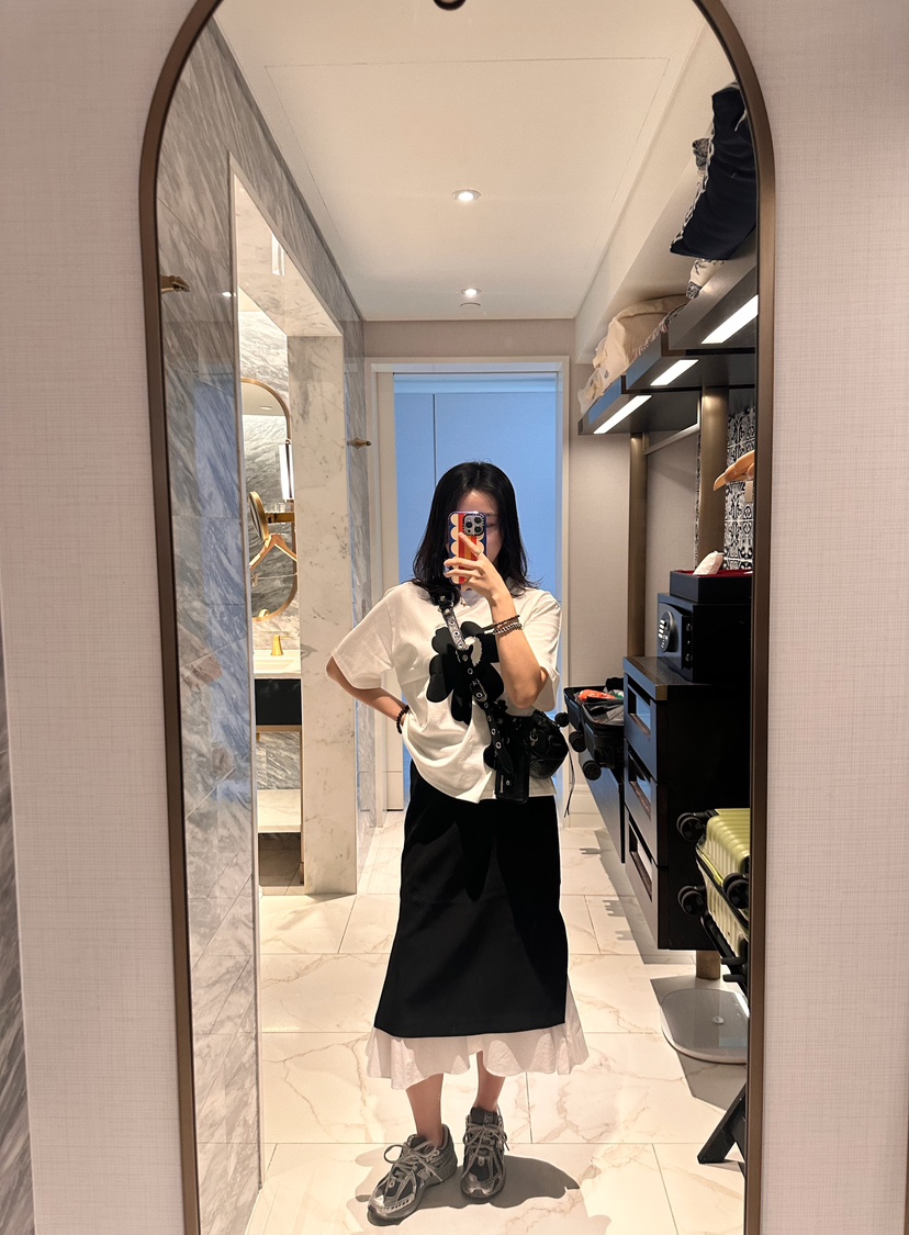 KIFF東大門㊣直郵女士新品職業25秋冬人氣時尚熱賣真品長袖T恤KIFF長袖T恤