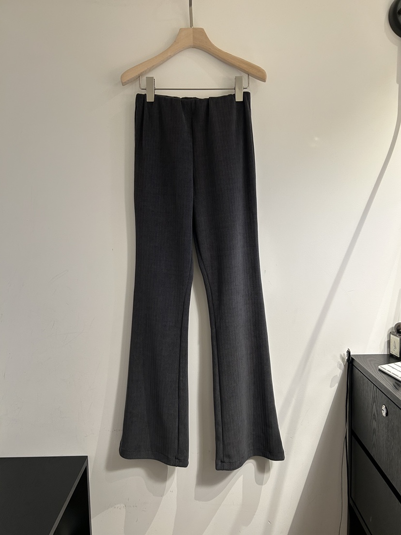 NOTICE韓國代購㊣女裝新品真品熱賣推薦人氣休閑褲燈芯絨喇叭NOTICE休閑褲圖色1