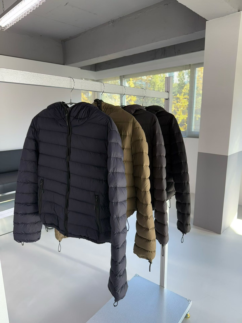 TUG東大門㊣實拍女裝新品職業推薦休閑人氣熱賣25秋冬短款羽絨服TUG短款羽絨服