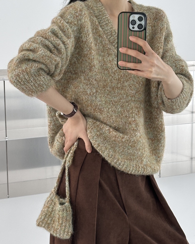 HOWDY東大門㊣實拍女裝新品職業熱賣推薦25秋冬針織衫迷你包howdy針織衫