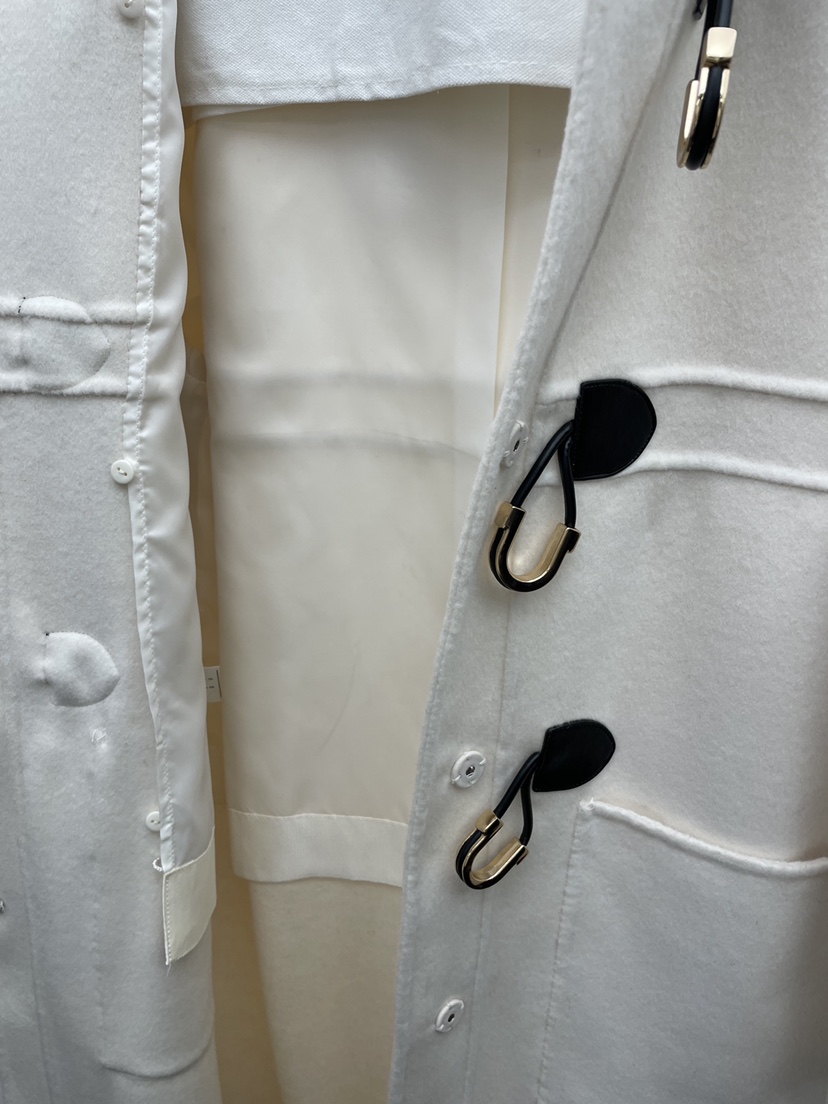 MILUI東大門㊣實拍女士新品人氣熱賣職業25秋冬中長款大衣可拆卸MILUI中長款大衣