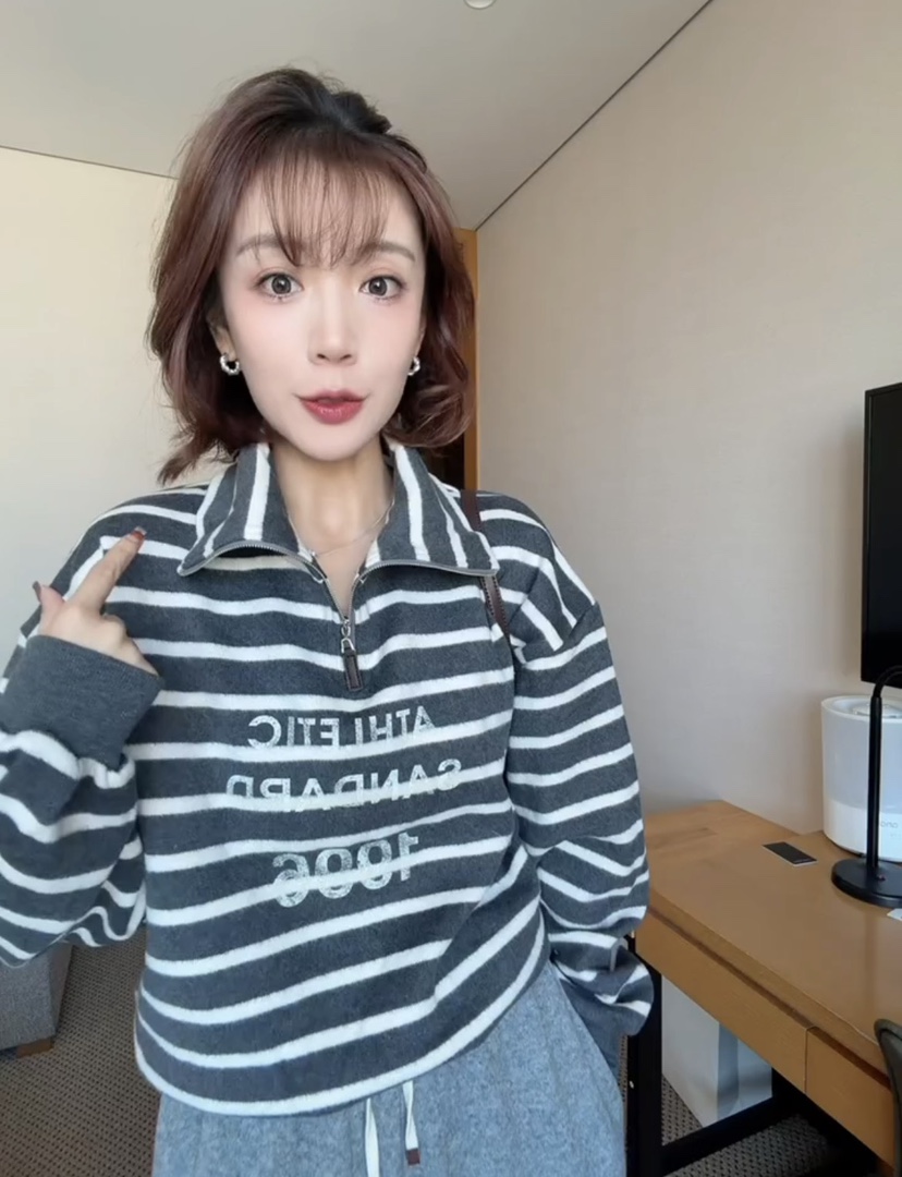 ONDO-P韓國直郵㊣女裝新款真品推薦休閑人氣衛衣拉鏈高領短款ONDO-P衛衣