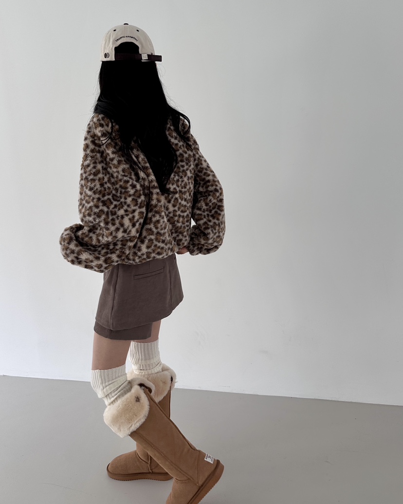 HOWDY韓國直郵㊣女士新品休閑推薦人氣熱賣25秋冬職業時尚夾克howdy夾克